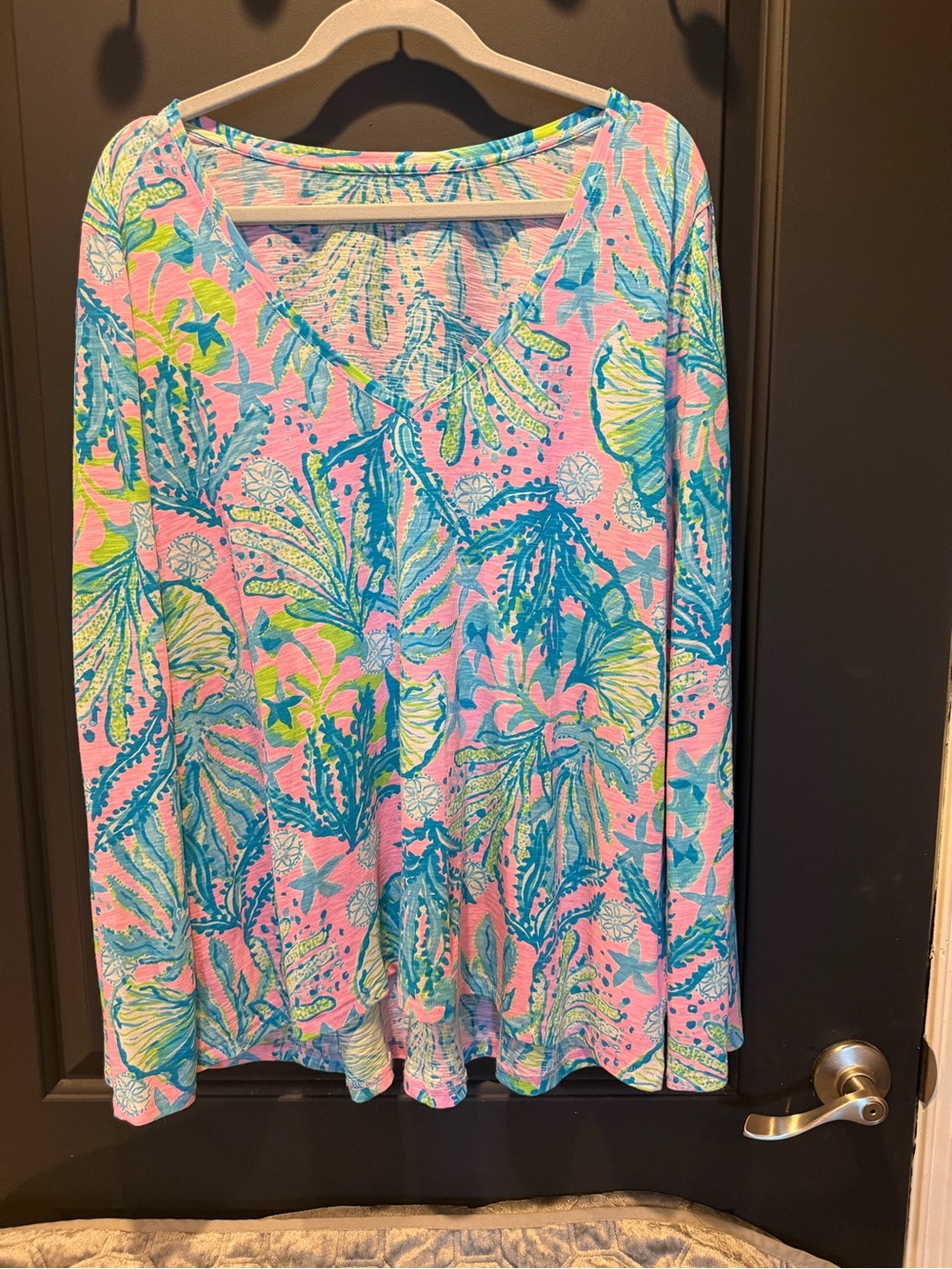 Lilly Pulitzer Pink Tropical Print Long-Sleeve V-Neck Top